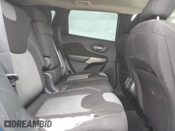 2017 Jeep Cherokee Sport с VIN 1C4PJLAB7HW619264, выставлен на аукционе Copart как лот 54589805 с пробегом 108 004 миль миль и Списание • Salvage title. История ставок и продаж доступна на DreamBid. Изображение 11.
