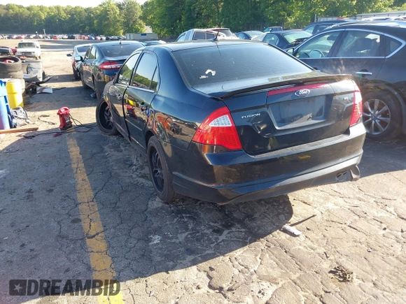 2012 Ford Fusion SE z VIN 3FAHP0HA5CR347636, wystawiony jako IAAI lot #42184462 z przebiegiem 211 804 mil mil oraz . Historia ofert i sprzedaży dostępna na DreamBid. Obrazek 3.