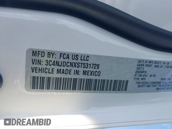 2025 Jeep Compass Limited with VIN 3C4NJDCNXST531729, listed as a IAAI auction lot 41542033 with 1,323 mi miles and . Bid and sale history available at DreamBid. Image 9.