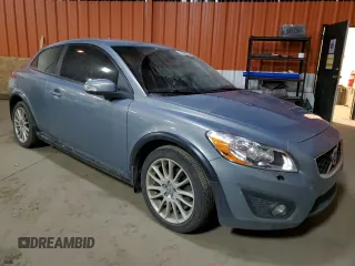 2012 Volvo C30 z VIN YV1672MK9C2284681, wystawiony jako Copart lot #78033234 z przebiegiem 240 492 mil mil oraz Czysty tytuł • Clean title. Historia ofert i sprzedaży dostępna na DreamBid. Obrazek 4.