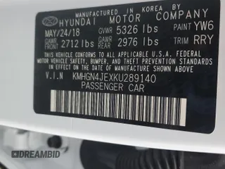 2019 Genesis G80 3.8L z VIN KMHGN4JEXKU289140, wystawiony jako Copart lot #76827084 z przebiegiem Nie podano mil oraz Nie do naprawy • Non repairable. Historia ofert i sprzedaży dostępna na DreamBid. Obrazek 13.