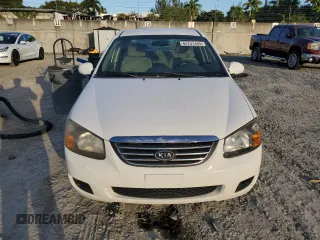 2009 Kia Spectra EX with VIN KNAFE221195630944, listed as a Copart auction lot 42291345 with 83,269 mi miles and Salvage Title. Bid and sale history available at DreamBid. Image 5.