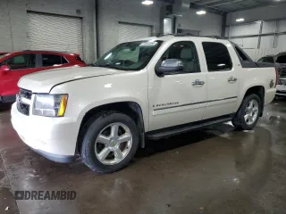2009 Chevrolet Avalanche LTZ with VIN 3GNFK32049G172387, listed as a Copart auction lot 77347054 with 157,241 mi miles and Salvage Title. Bid and sale history available at carsss.com. Image 1.