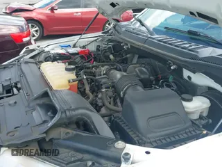 2019 Ford F-150 XL with VIN 1FTMF1CBXKKC00586, listed as a IAAI auction lot 42243092 with 22,427 mi miles and . Bid and sale history available at DreamBid. Image 19.