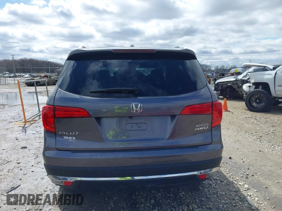 2017 Honda Pilot Touring with VIN 5FNYF6H92HB036406, listed as a IAAI auction lot 41949223 with 147,462 mi miles. Bid and sale history available at carsss.com. Image 16.