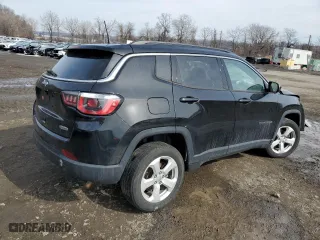 2018 Jeep Compass Latitude with VIN 3C4NJDBB0JT373388, listed as a Copart auction lot 46479395 with 90,241 mi miles and Salvage Title. Bid and sale history available at carsss.com. Image 3.