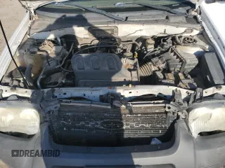 2004 Ford Escape XLT with VIN 1FMYU93104KA32047, listed as a Copart auction lot 61364985 with 160,822 mi miles and Salvage title. Bid and sale history available at DreamBid. Image 12.