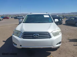 2009 Toyota Highlander with VIN JTEDS41A192082084, listed as a IAAI auction lot 42074005 with 201,324 mi miles. Bid and sale history available at carsss.com. Image 12.