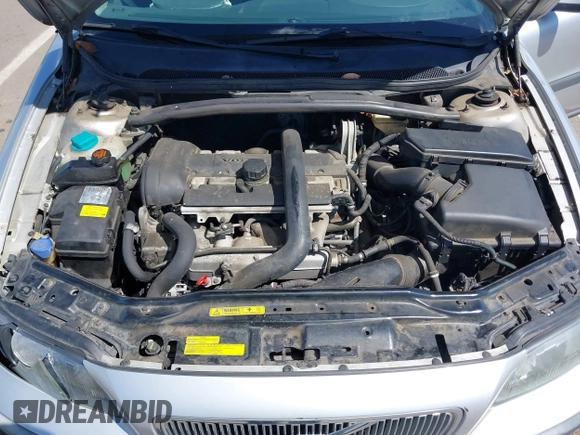2002 Volvo V70 with VIN YV1SW58D322240530, listed as a IAAI auction lot 41944556 with 104,160 mi miles and . Bid and sale history available at DreamBid. Image 10.