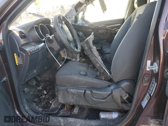 2013 Kia Sorento LX with VIN 5XYKTCA64DG399466, listed as a Copart auction lot 86968534 with 0 mi miles and Salvage Title. Bid and sale history available at carsss.com. Image 7.