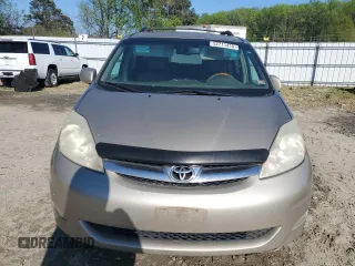 2007 Toyota Sienna XLE with VIN 5TDZK22C37S045123, listed as a Copart auction lot 52711415 with 194,613 mi miles and Clean Title. Bid and sale history available at carsss.com. Image 5.