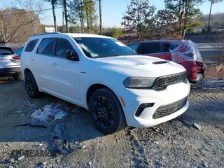 2023 Dodge Durango R/T Plus z VIN 1C4SDHCTXPC567522, wystawiony jako IAAI lot #41339712 z przebiegiem 55 386 mil mil oraz . Historia ofert i sprzedaży dostępna na DreamBid. Obrazek 13.