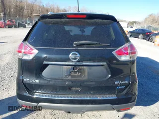 2014 Nissan Rogue S with VIN 5N1AT2MV8EC764483, listed as a IAAI auction lot 41678681 with 239,882 mi miles. Bid and sale history available at carsss.com. Image 15.