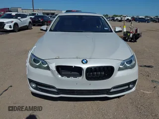 2015 BMW 5 Series 528i z VIN WBA5A5C56FD519513, wystawiony jako IAAI lot #41958103 z przebiegiem 162 768 mil mil oraz . Historia ofert i sprzedaży dostępna na DreamBid. Obrazek 12.