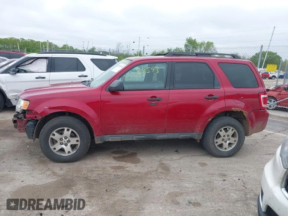2010 Ford Escape XLT с VIN 1FMCU0D78AKA94865, выставлен на аукционе IAAI как лот 42289593 с пробегом 189 889 миль миль и . История ставок и продаж доступна на DreamBid. Изображение 14.