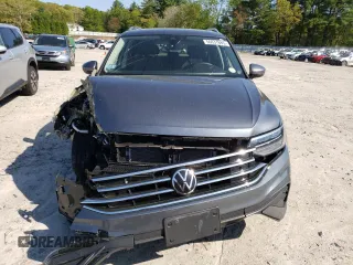 2023 Volkswagen Tiguan SE with VIN 3VVMB7AX6PM083524, listed as a Copart auction lot 56631685 with 18,705 mi miles and Salvage title. Bid and sale history available at DreamBid. Image 5.