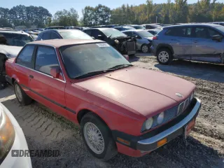 1988 BMW 3 Series 325iS with VIN WBAAA2303J8260983, listed as a Copart auction lot 76804604 with 229,222 mi miles and Salvage Title. Bid and sale history available at carsss.com. Image 4.