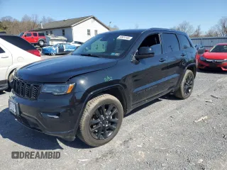 2020 Jeep Grand Cherokee Altitude with VIN 1C4RJFAG0LC157551, listed as a Copart auction lot 50624165 with 89,121 mi miles and Salvage Title. Bid and sale history available at carsss.com. Image 1.
