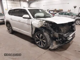 2024 Volkswagen Atlas SEL Premium R-Line z VIN 1V2FR2CA0RC507586, wystawiony jako IAAI lot #40921678 z przebiegiem 26 996 mil mil oraz . Historia ofert i sprzedaży dostępna na DreamBid. Obrazek 1.