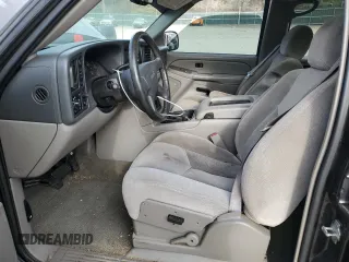 2004 GMC Yukon SLE with VIN 1GKEK13V74J331675, listed as a Copart auction lot 82057724 with 238,550 mi miles and Clean Title. Bid and sale history available at carsss.com. Image 7.