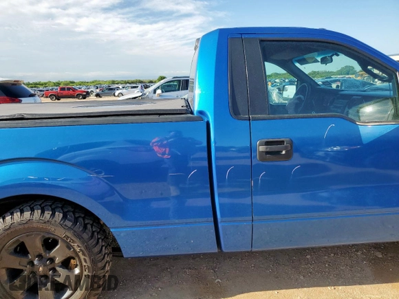 2013 Ford F-150 XL with VIN 1FTMF1CF4DFB44109, listed as a Copart auction lot 58445735 with 139,336 mi miles and Salvage title. Bid and sale history available at DreamBid. Image 10.