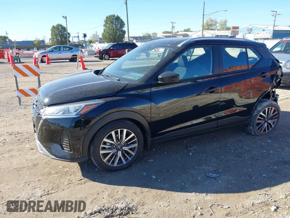 2024 Nissan Kicks SV with VIN 3N1CP5CV8RL570151, listed as a IAAI auction lot 40624725 with 479 mi miles. Bid and sale history available at carsss.com. Image 2.