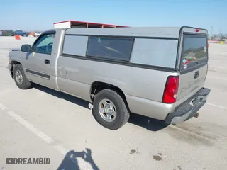 2004 Chevrolet Silverado 1500 Work Truck with VIN 1GCEC14X64Z332584, listed as a IAAI auction lot 41802624 with 165,172 mi miles. Bid and sale history available at carsss.com. Image 3.