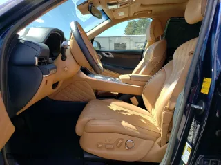 2021 Genesis GV80 Advanced + with VIN KMUHCESC7MU035838, listed as a Copart auction lot 70286224 with 0 mi miles and Salvage Title. Bid and sale history available at carsss.com. Image 7.