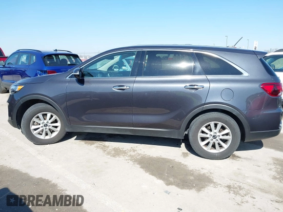 2019 Kia Sorento LX with VIN 5XYPG4A31KG547303, listed as a IAAI auction lot 41751159 with 65,468 mi miles. Bid and sale history available at carsss.com. Image 14.