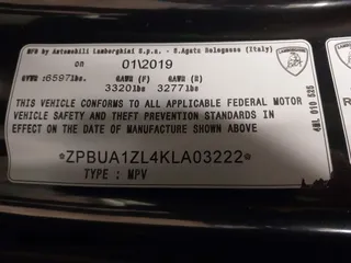 2019 Lamborghini Urus z VIN ZPBUA1ZL4KLA03222, wystawiony jako IAAI lot #41920029 z przebiegiem 57 055 mil mil oraz . Historia ofert i sprzedaży dostępna na DreamBid. Obrazek 9.