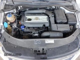 2009 Volkswagen CC Sport with VIN WVWML73C29E550081, listed as a Copart auction lot 72284494 with 130,832 mi miles and Salvage Title. Bid and sale history available at carsss.com. Image 13.