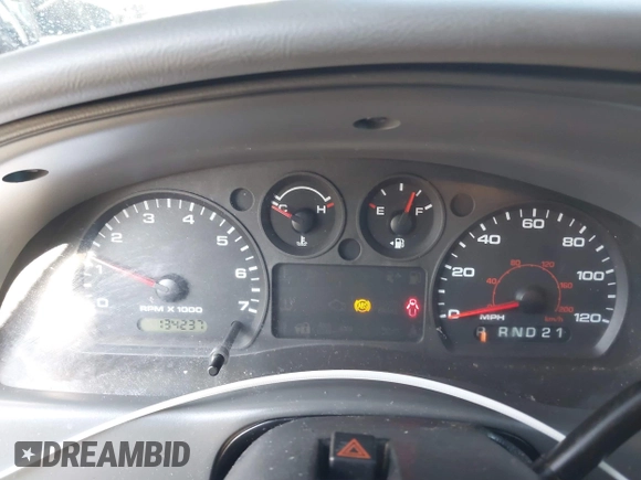 2005 Ford Ranger XL with VIN 1FTZR15EX5PA09004, listed as a IAAI auction lot 41710100 with 134,237 mi miles. Bid and sale history available at carsss.com. Image 7.