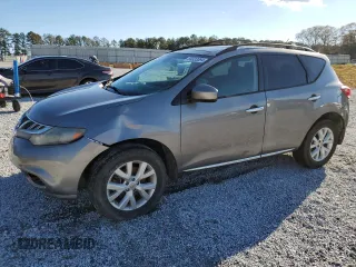 2011 Nissan Murano SV z VIN JN8AZ1MU5BW054850, wystawiony jako Copart lot #84323394 z przebiegiem 228 445 mil mil oraz Szkoda całkowita • Salvage title. Historia ofert i sprzedaży dostępna na DreamBid. Obrazek 1.