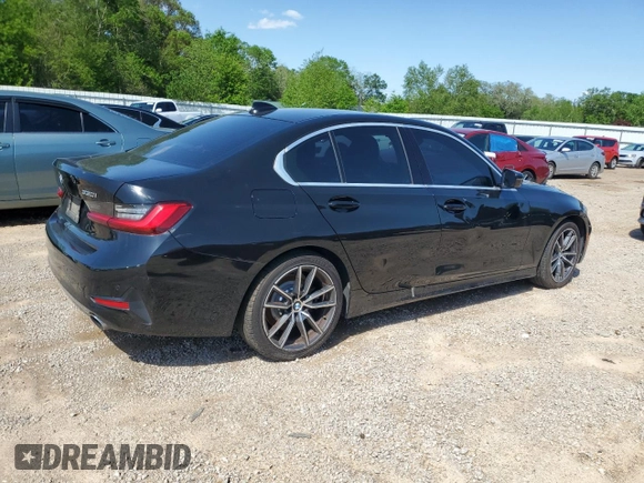 2019 BMW 3 Series 330i z VIN WBA5R1C57KFH03202, wystawiony jako Copart lot #51518915 z przebiegiem 172 464 mil mil oraz Szkody całkowita. Historia ofert i sprzedaży dostępna na DreamBid. Obrazek 3.