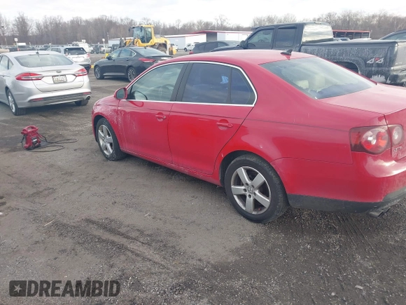 2008 Volkswagen Jetta Sedan SE with VIN 3VWRM71K68M073447, listed as a IAAI auction lot 41440847 with 1 mi miles. Bid and sale history available at carsss.com. Image 3.