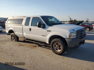 2003 Ford Super Duty F-250 XL with VIN 1FTNX21PX3ED46217, listed as a Copart auction lot 75094734 with 285,147 mi miles and Salvage Title. Bid and sale history available at carsss.com. Image 4.