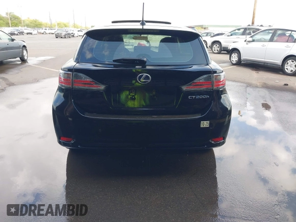 2011 Lexus CT 200h with VIN JTHKD5BH2B2031222, listed as a IAAI auction lot 41551693 with 123,596 mi miles. Bid and sale history available at carsss.com. Image 17.