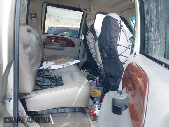 2001 Ford F-250 with VIN 3FTNW21L31MA26177, listed as a IAAI auction lot 41618531 with 240,270 mi miles and . Bid and sale history available at DreamBid. Image 8.