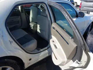 2008 Chrysler 300 Touring with VIN 2C3LA53G58H224652, listed as a IAAI auction lot 41460154 with 274,575 mi miles. Bid and sale history available at carsss.com. Image 8.