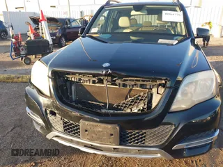 2014 Mercedes-Benz GLK 350 with VIN WDCGG5HB6EG176802, listed as a IAAI auction lot 40964778 with 186,669 mi miles and . Bid and sale history available at carsss.com. Image 6.