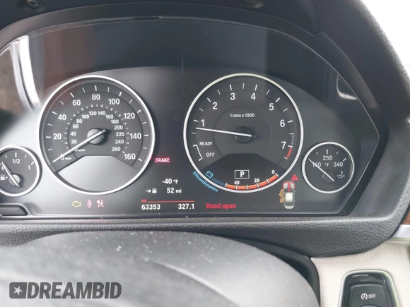 2017 BMW 3 Series 330i with VIN WBA8B9G38HNU56566, listed as a IAAI auction lot 41961845 with 63,353 mi miles. Bid and sale history available at carsss.com. Image 7.