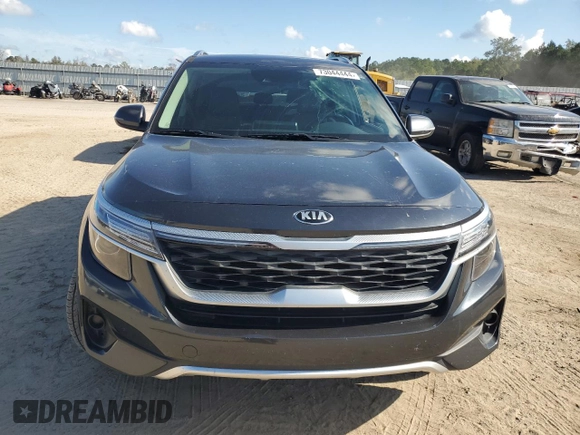 2021 Kia Seltos S with VIN KNDEU2AA8M7229889, listed as a Copart auction lot 73044444 with 84,075 mi miles and Salvage Title. Bid and sale history available at DreamBid. Image 5.
