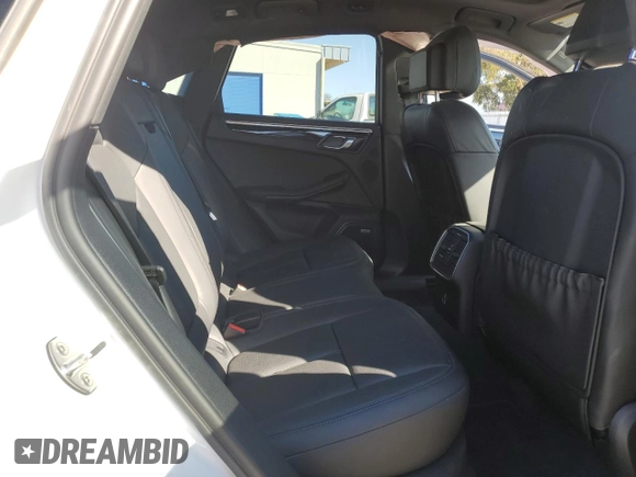 2021 Porsche Macan with VIN WP1AA2A5XMLB12766, listed as a Copart auction lot 44171315 with 15,022 mi miles and Salvage title. Bid and sale history available at DreamBid. Image 10.