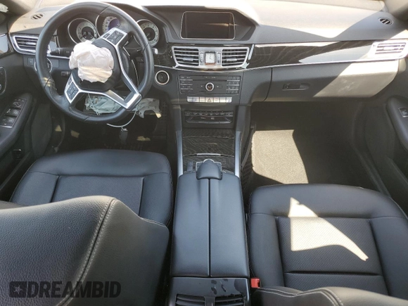 2016 Mercedes-Benz E 350 Luxury with VIN WDDHF8JB2GB326838, listed as a Copart auction lot 52218495 with 58,266 mi miles and Salvage Title. Bid and sale history available at DreamBid. Image 8.