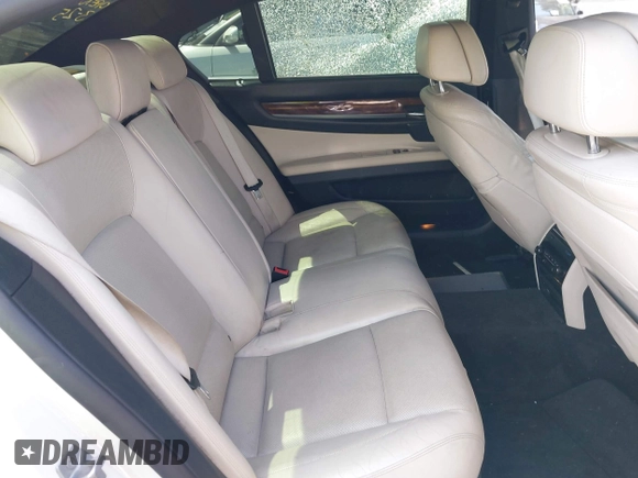 2014 BMW 7 Series ALPINA B7 with VIN WBAYE8C59ED135260, listed as a IAAI auction lot 41906238 with 152,030 mi miles. Bid and sale history available at carsss.com. Image 8.