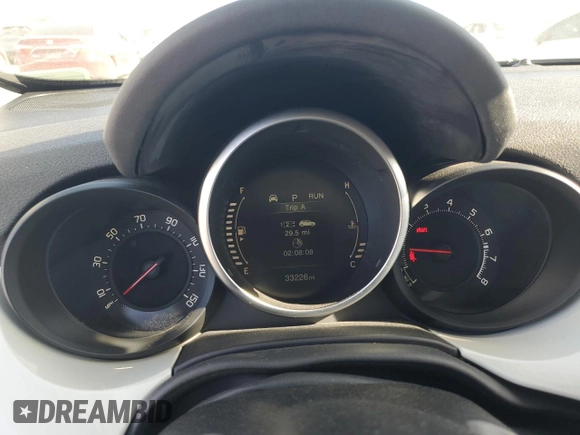 2016 FIAT 500X Lounge with VIN ZFBCFXDT2GP369018, listed as a Copart auction lot 53083195 with 33,226 mi miles and Salvage Title. Bid and sale history available at carsss.com. Image 9.