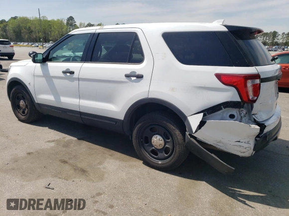 2016 Ford Utility Police Interceptor with VIN 1FM5K8AR6GGB53958, listed as a Copart auction lot 48754065 with 85,521 mi miles and Salvage Title. Bid and sale history available at carsss.com. Image 2.