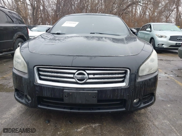 2014 Nissan Maxima 3.5 SV w/Premium Pkg with VIN 1N4AA5AP2EC912540, listed as a IAAI auction lot 41400905 with 240,195 mi miles. Bid and sale history available at carsss.com. Image 6.