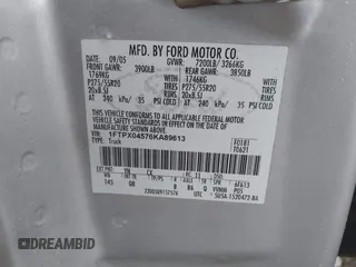 2006 Ford F-150 XLT с VIN 1FTPX04576KA89613, выставлен на аукционе IAAI как лот 42710155 с пробегом Не указан миль и . История ставок и продаж доступна на DreamBid. Изображение 9.