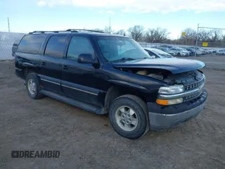 2002 Chevrolet Suburban LT with VIN 3GNFK16Z92G251346, listed as a IAAI auction lot 41966201 with 362,492 mi miles. Bid and sale history available at carsss.com. Image 1.